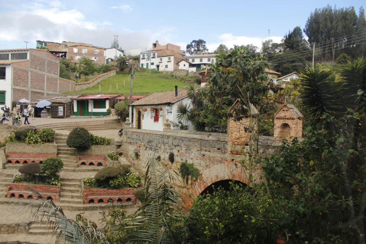 Hotel Calicanto Real Cafe Museo Monguí Eksteriør bilde