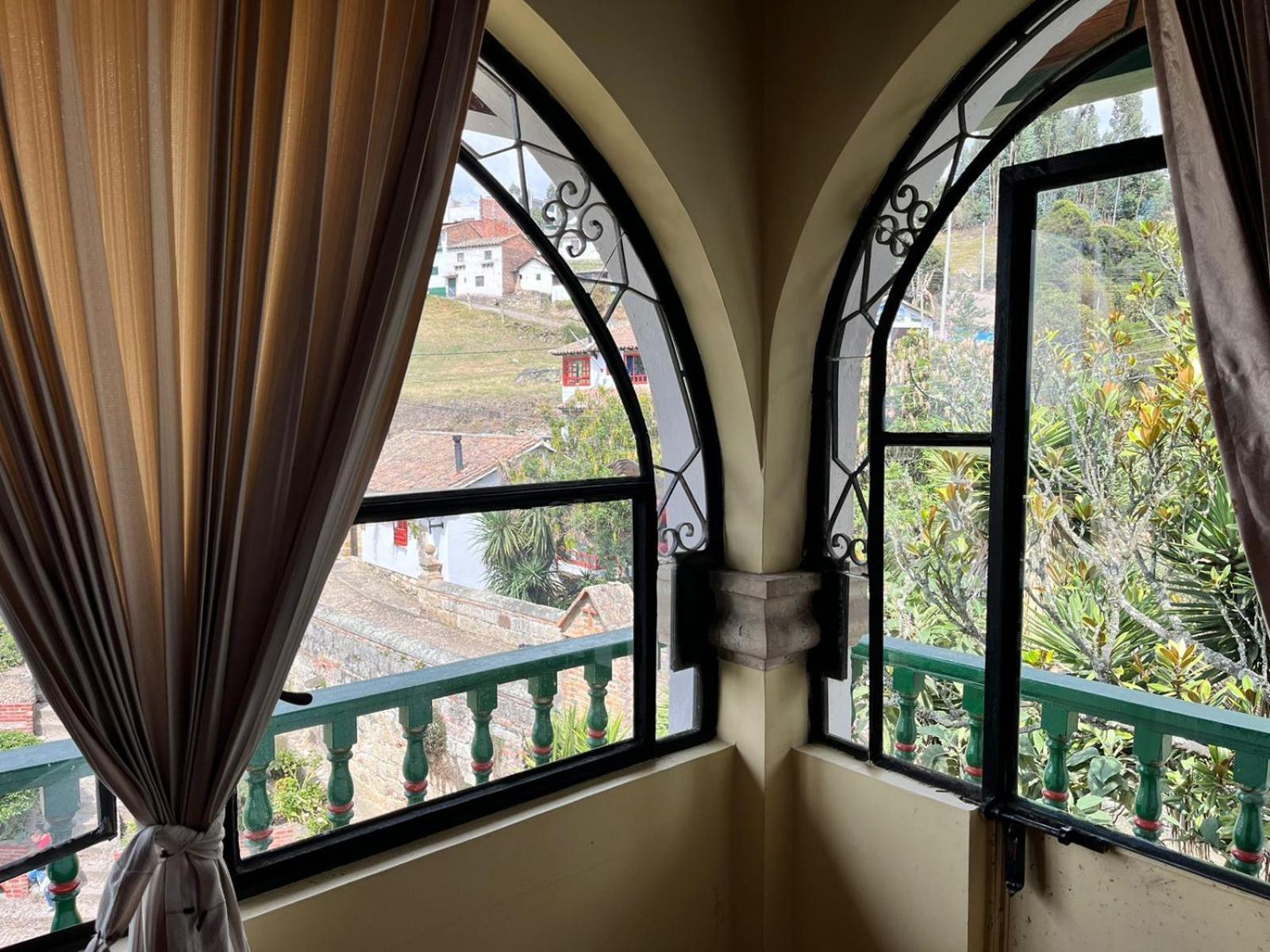 Hotel Calicanto Real Cafe Museo Monguí Eksteriør bilde