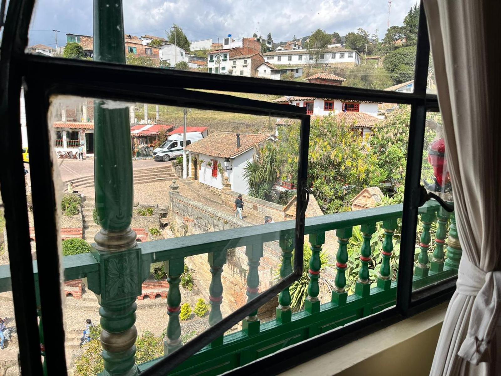 Hotel Calicanto Real Cafe Museo Monguí Eksteriør bilde